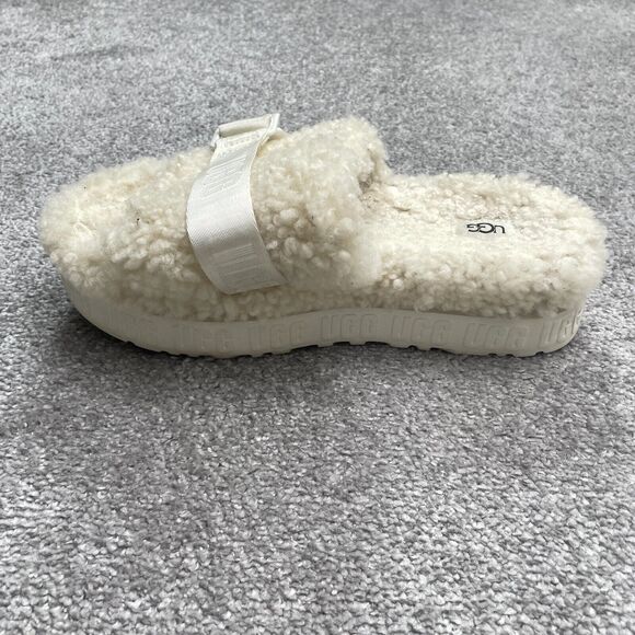 UGG Shearling Paltform Slippers Sandals Womens 8 Cream Lamb Skin Treadlite Wool - Picture 6 of 13